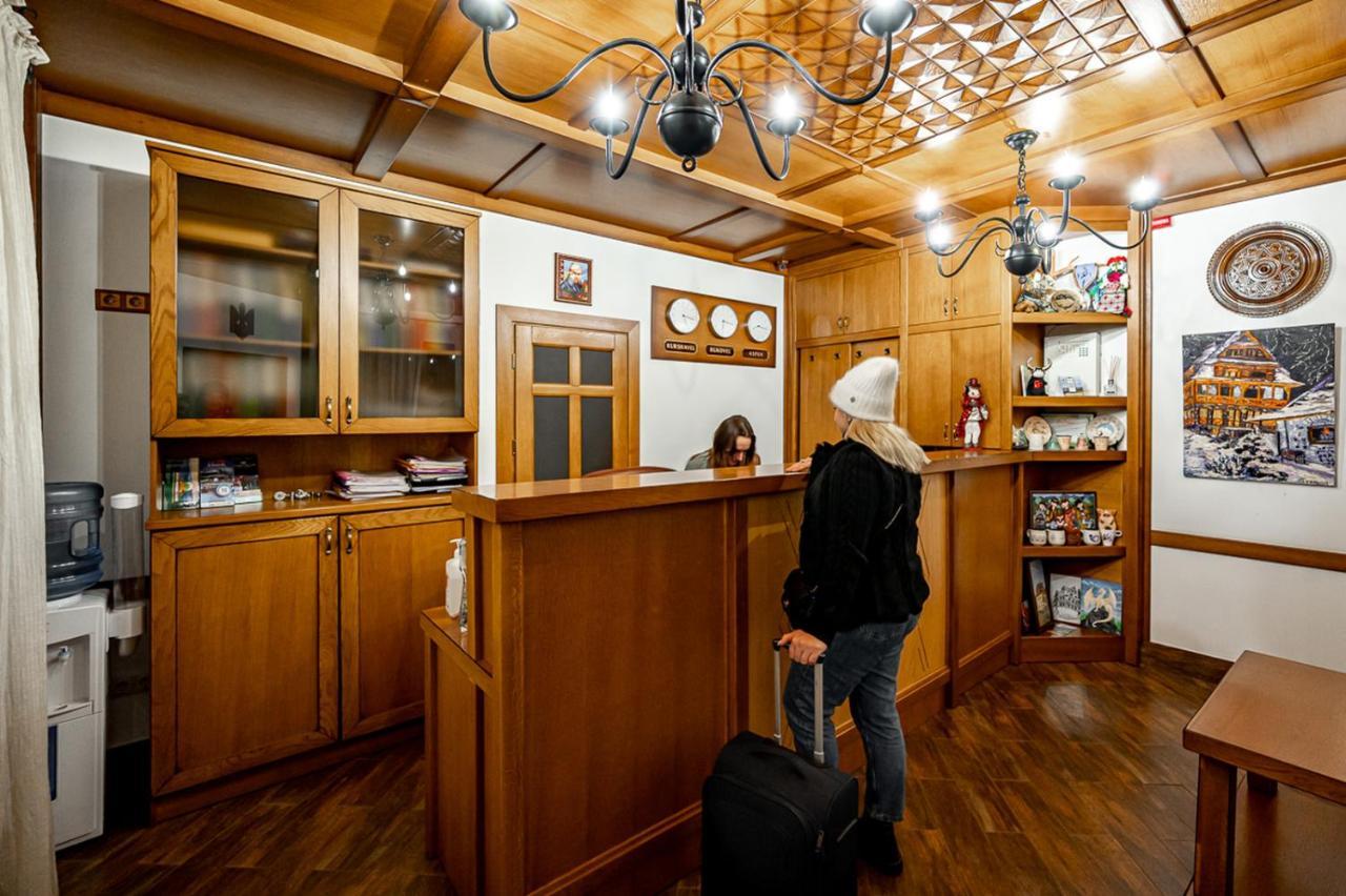 Tatariv Deluxe Hotel Kültér fotó