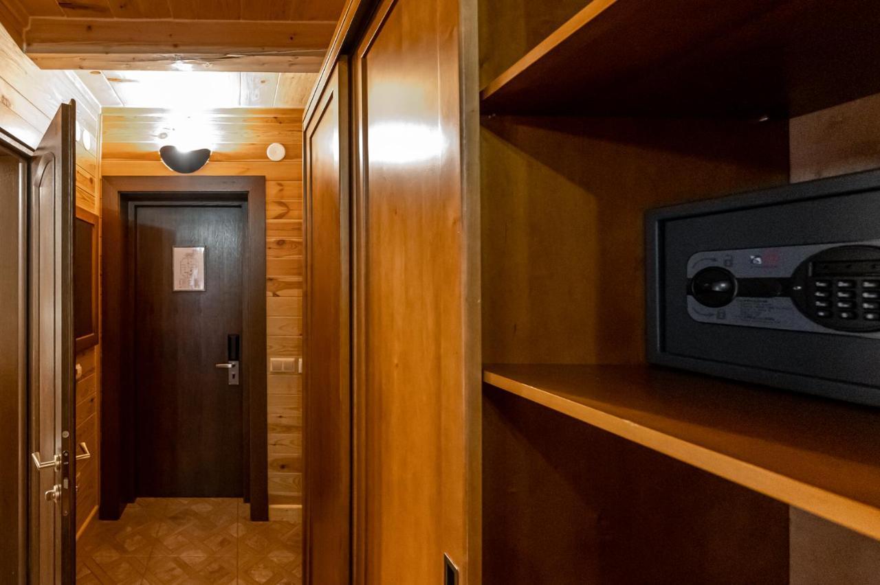 Tatariv Deluxe Hotel Kültér fotó